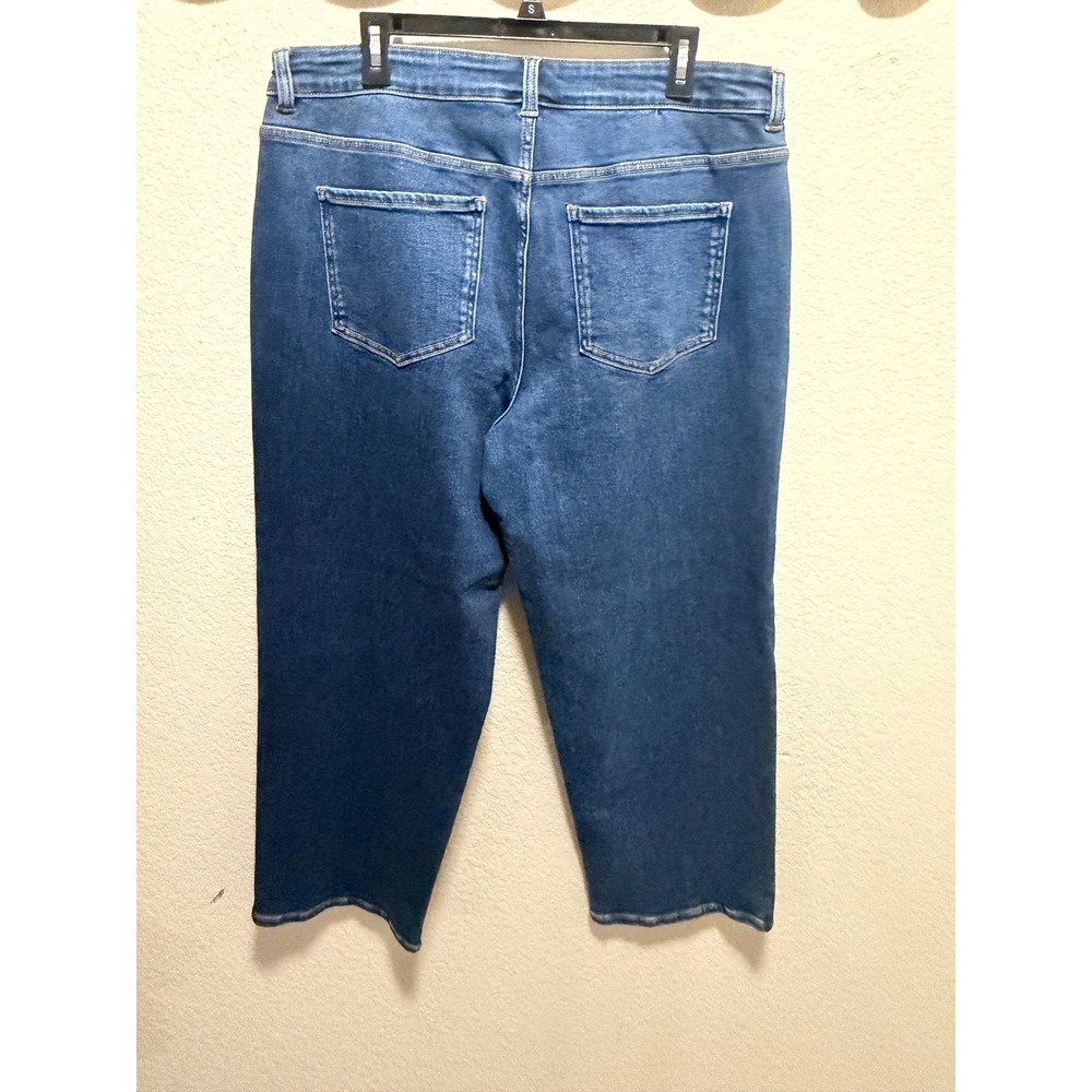 Universal Standard Size 16 High Rise Straight Leg Jeans Medium Wash Blue Denim - Picture 3 of 5